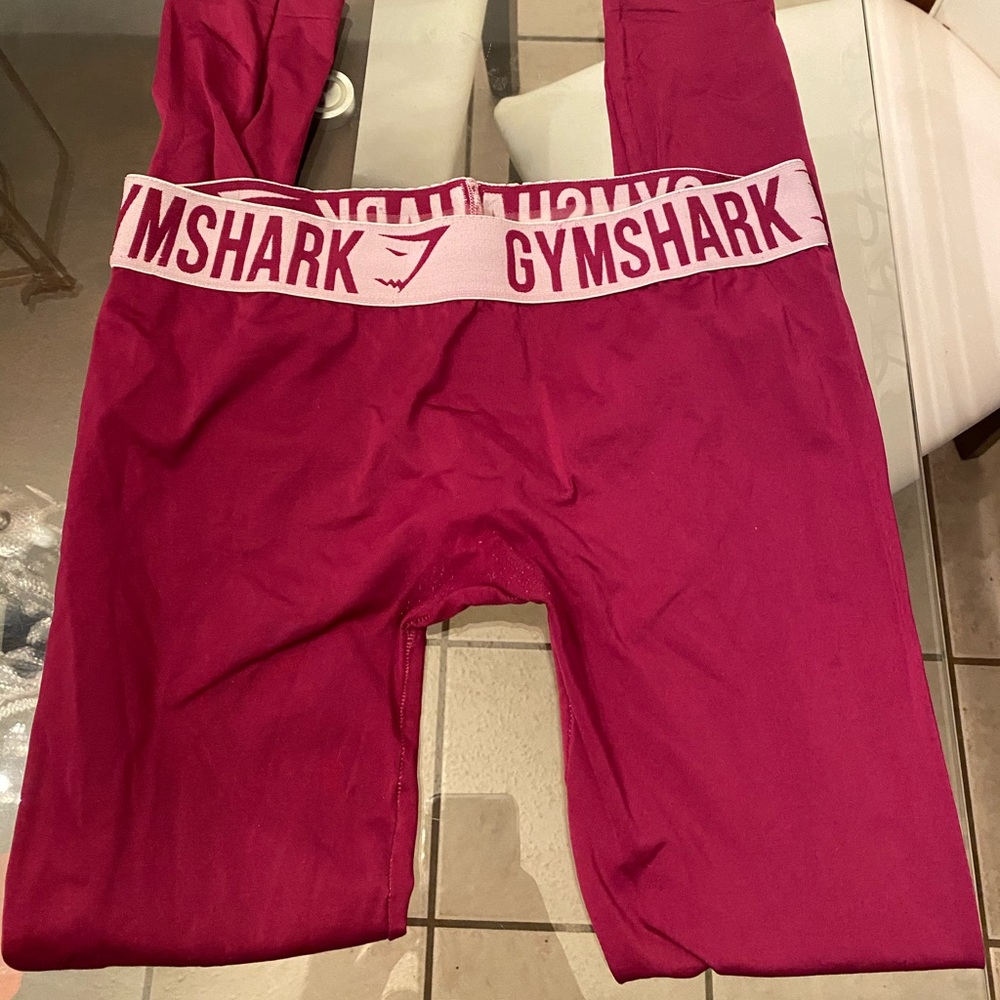 Gymshark leggings maroon
